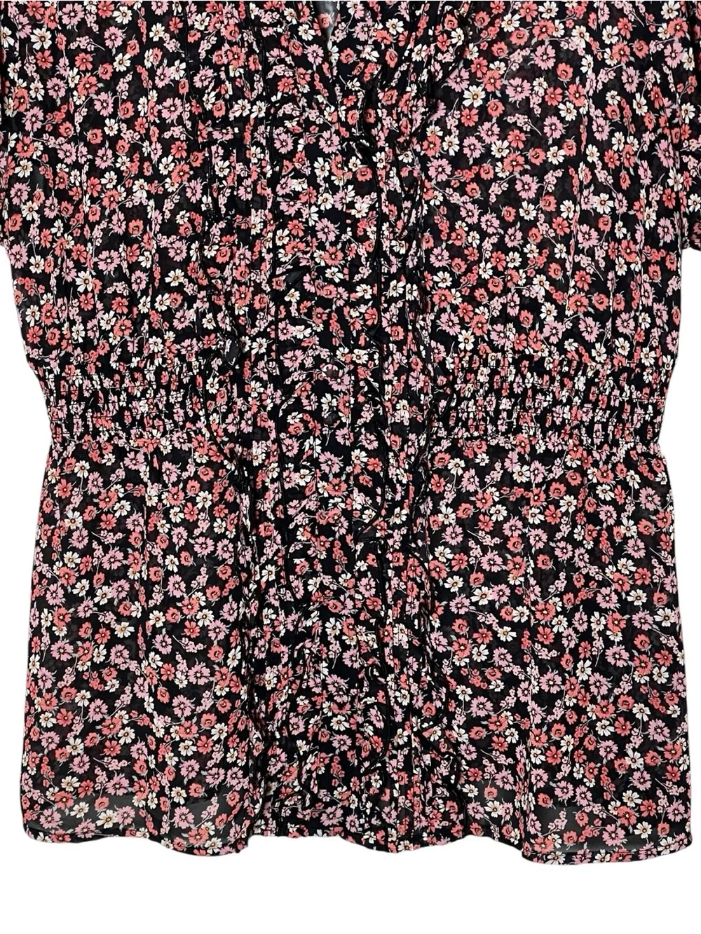 Torrid floral print button front smocked waist ruffle detail blouse size 1 14/16